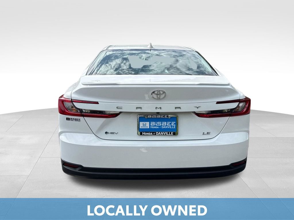 Used 2025 Toyota Camry LE w/ Convenience Package image 6