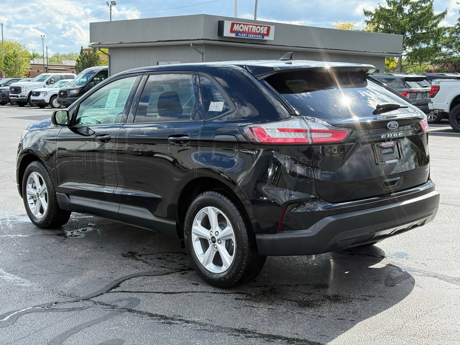 Used 2024 Ford Edge SE AWD/4WD image 7