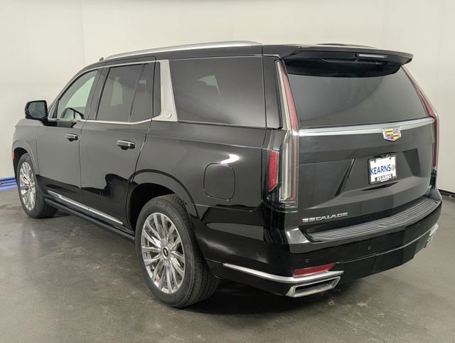 Used 2023 Cadillac Escalade Premium Luxury image 6