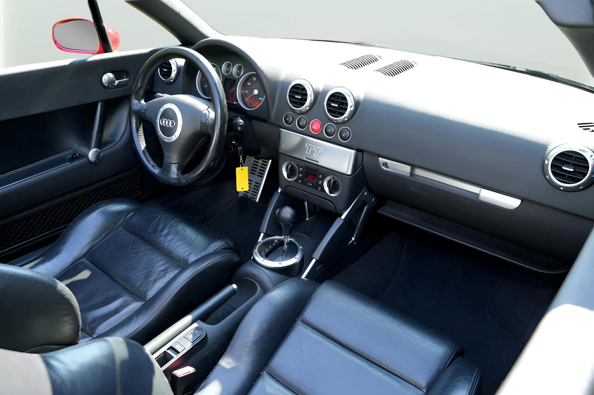 Used 2003 Audi TT 1.8T image 14