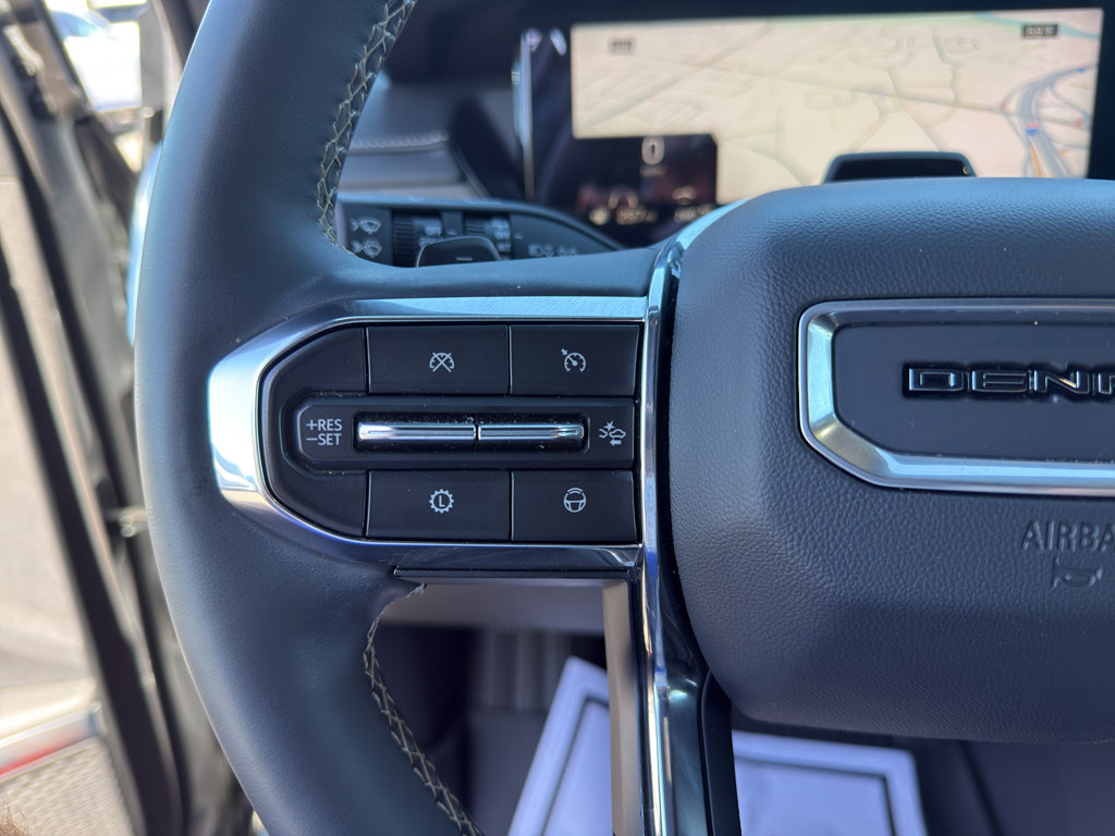 Used 2024 GMC Acadia Denali w/ Super Cruise Package image 23