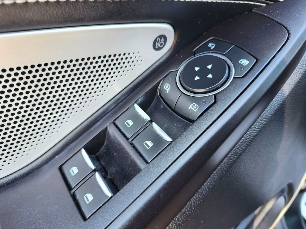 Used 2020 Ford Explorer ST w/ Premium Technology Package image 19