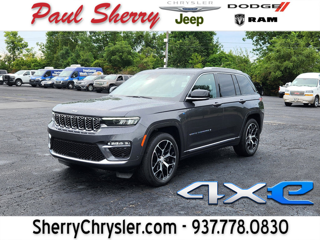 Used 2022 Jeep Grand Cherokee Summit AWD/4WD video 1