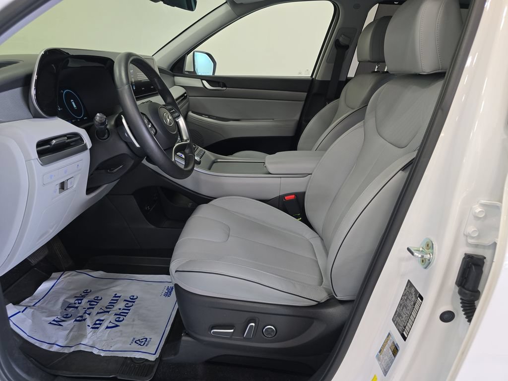 Certified 2023 Hyundai Palisade SEL w/ Premium Package AWD/4WD image 12