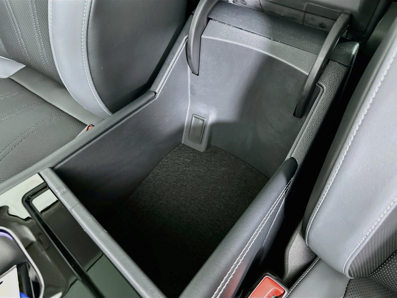 New 2027 Volkswagen Atlas SE AWD/4WD image 28