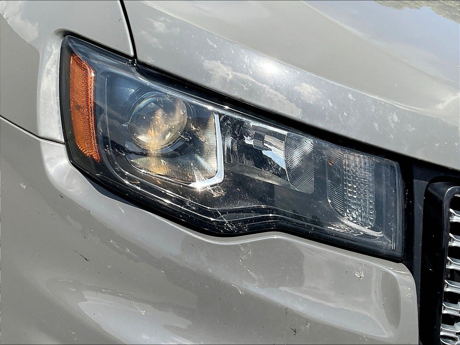 Used 2021 Jeep Grand Cherokee Laredo X AWD/4WD image 33