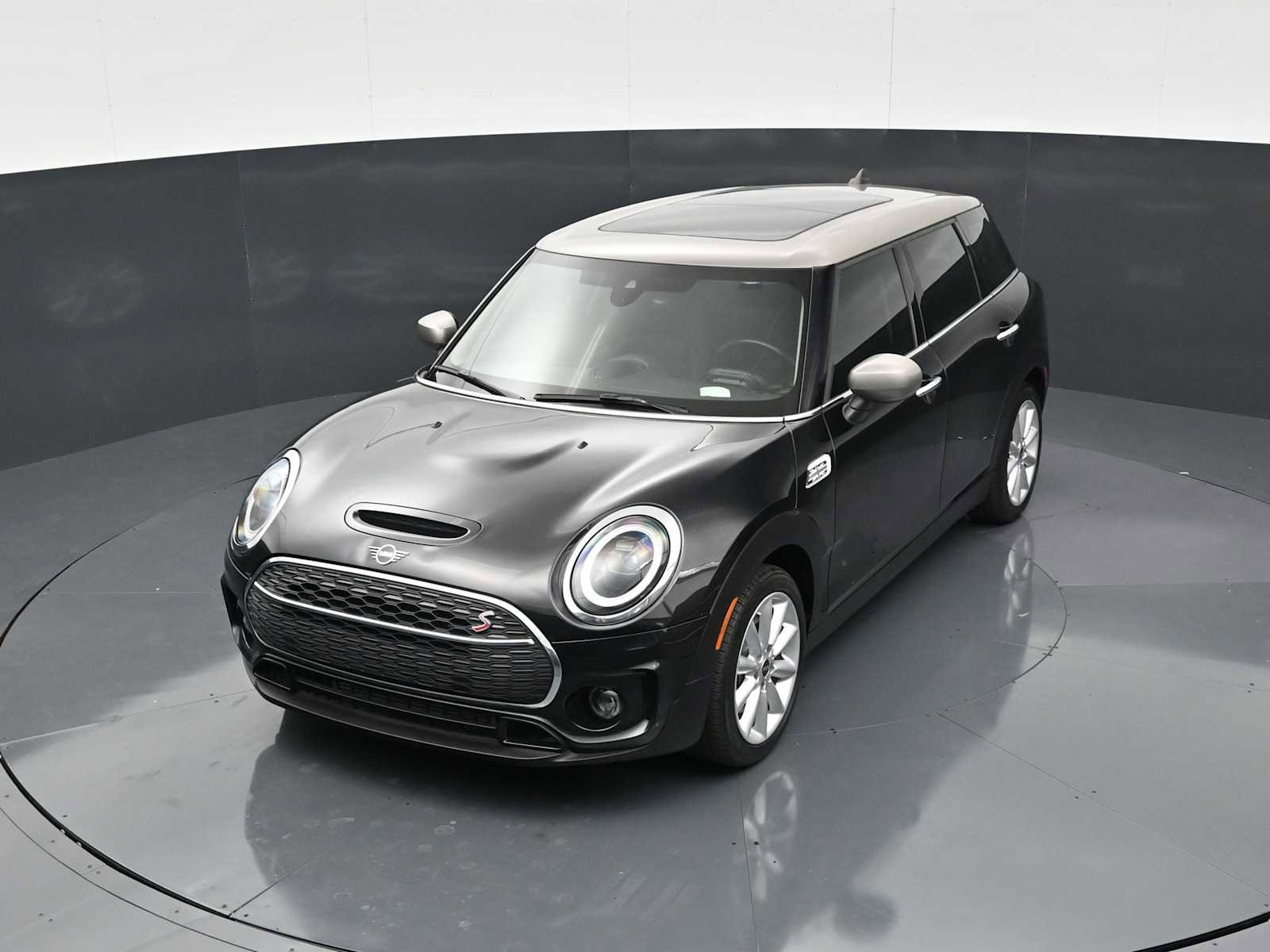 Used 2024 MINI Cooper Clubman S FWD image 17