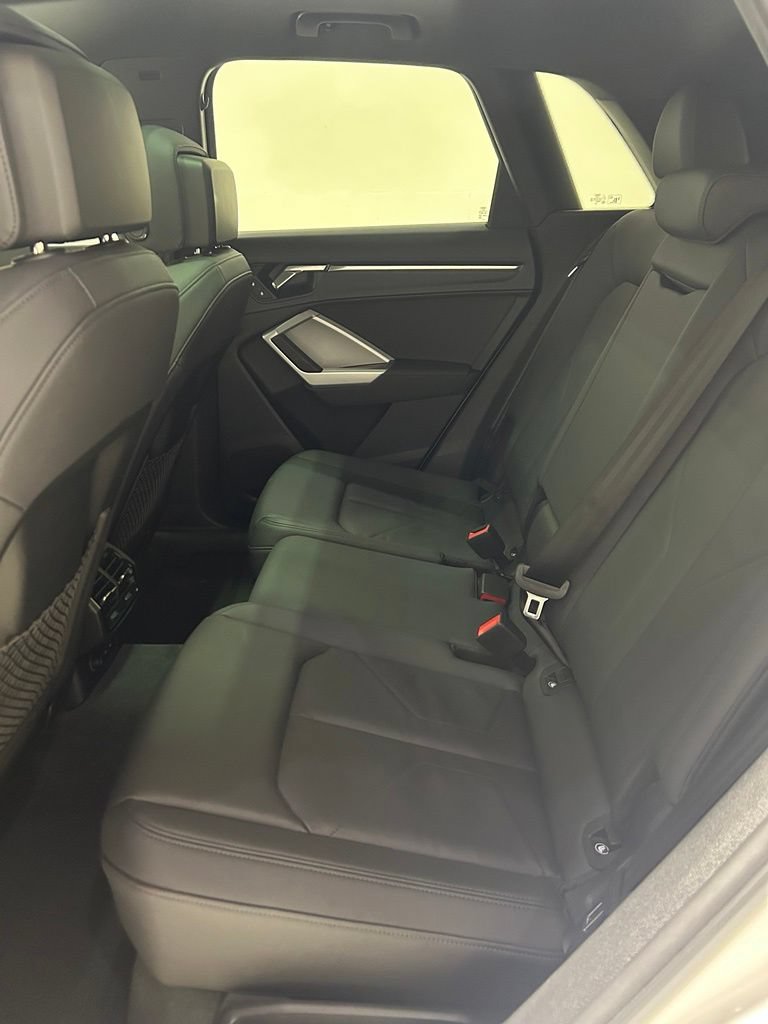 Used 2025 Audi Q3 2.0T Premium AWD/4WD image 22