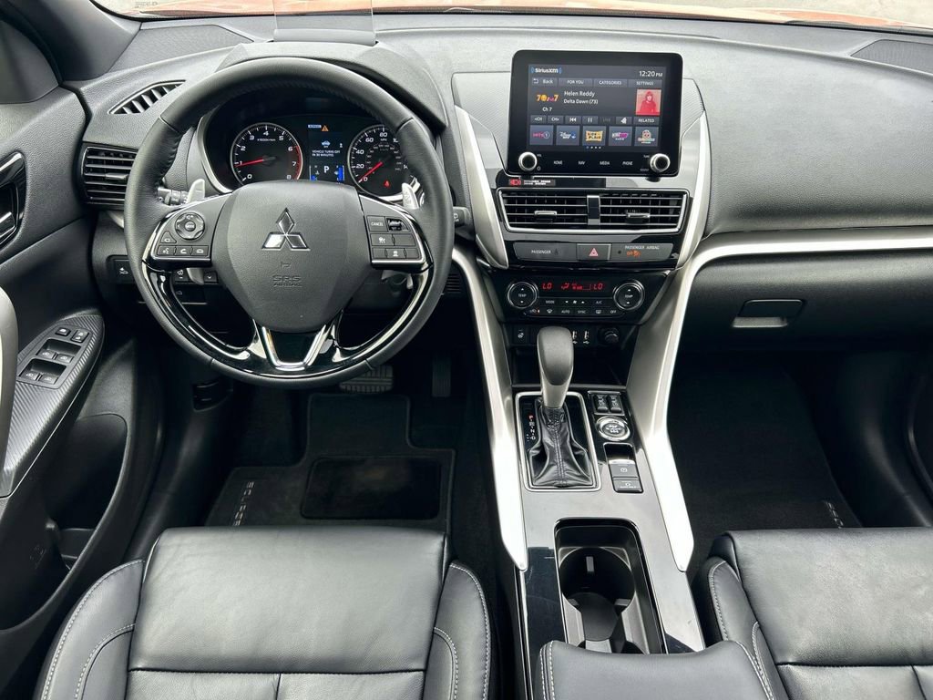 Used 2025 Mitsubishi Eclipse Cross SEL image 18
