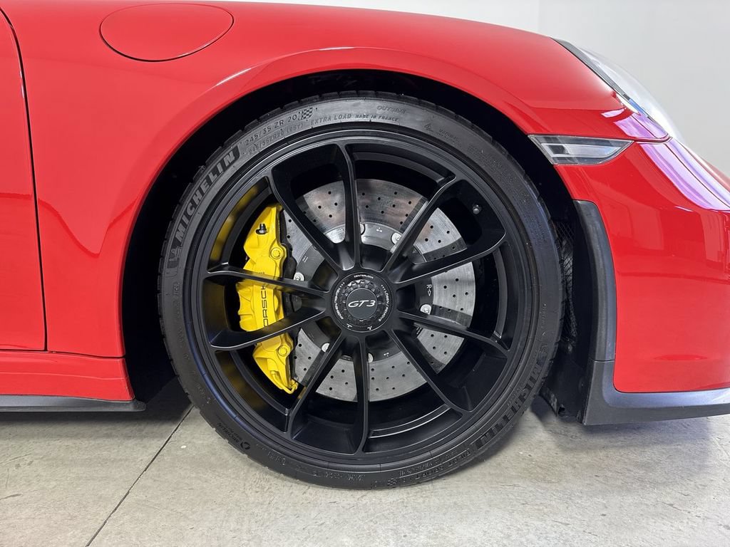 Certified 2019 Porsche 911 GT3 RWD image 15