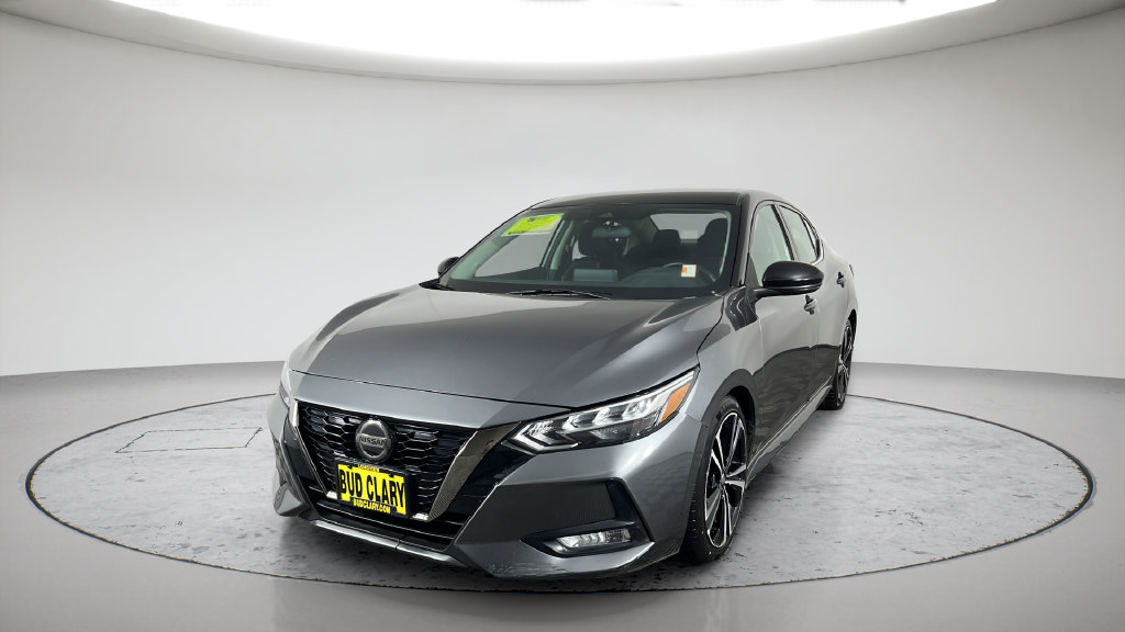 Used 2021 Nissan Sentra SR FWD image 1