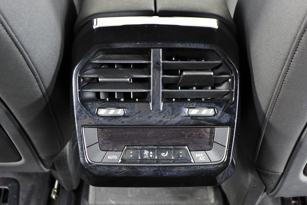 Certified 2024 BMW iX xDrive50 w/ Sport Package AWD/4WD image 22