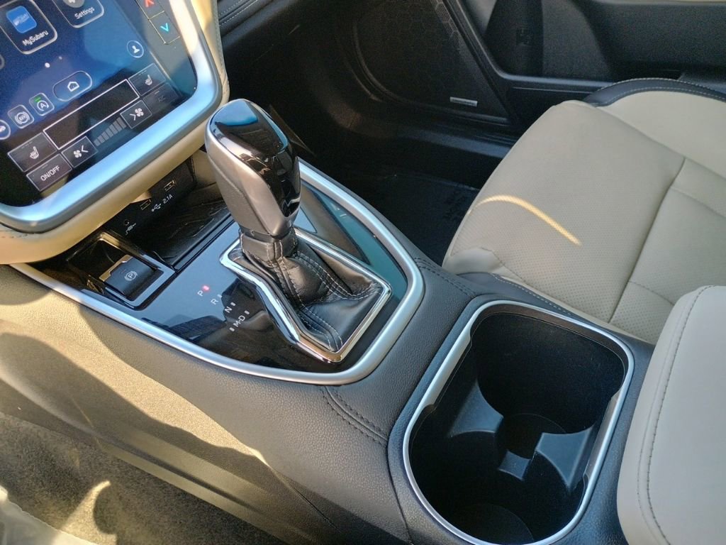 Certified 2021 Subaru Outback Limited image 31