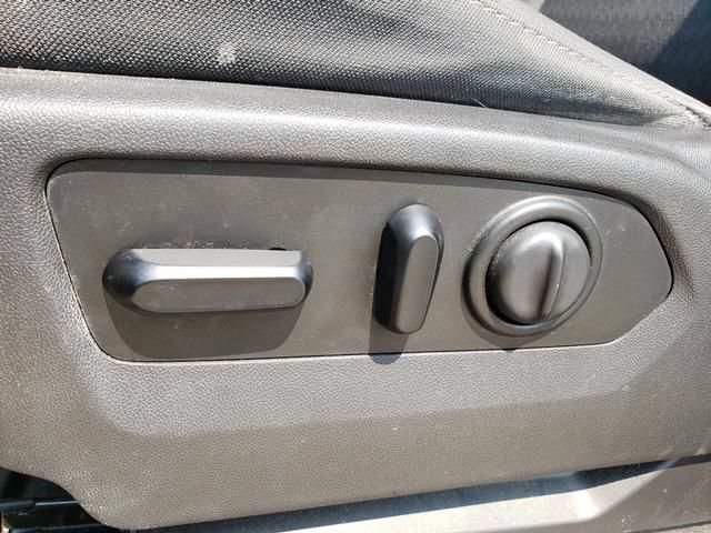 Used 2019 Chevrolet Silverado 1500 LT w/ All-Star Edition AWD/4WD image 23