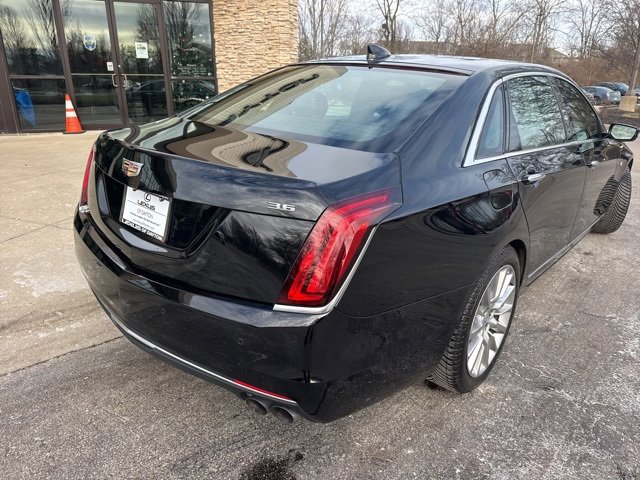 Used 2018 Cadillac CT6 3.6 AWD image 3