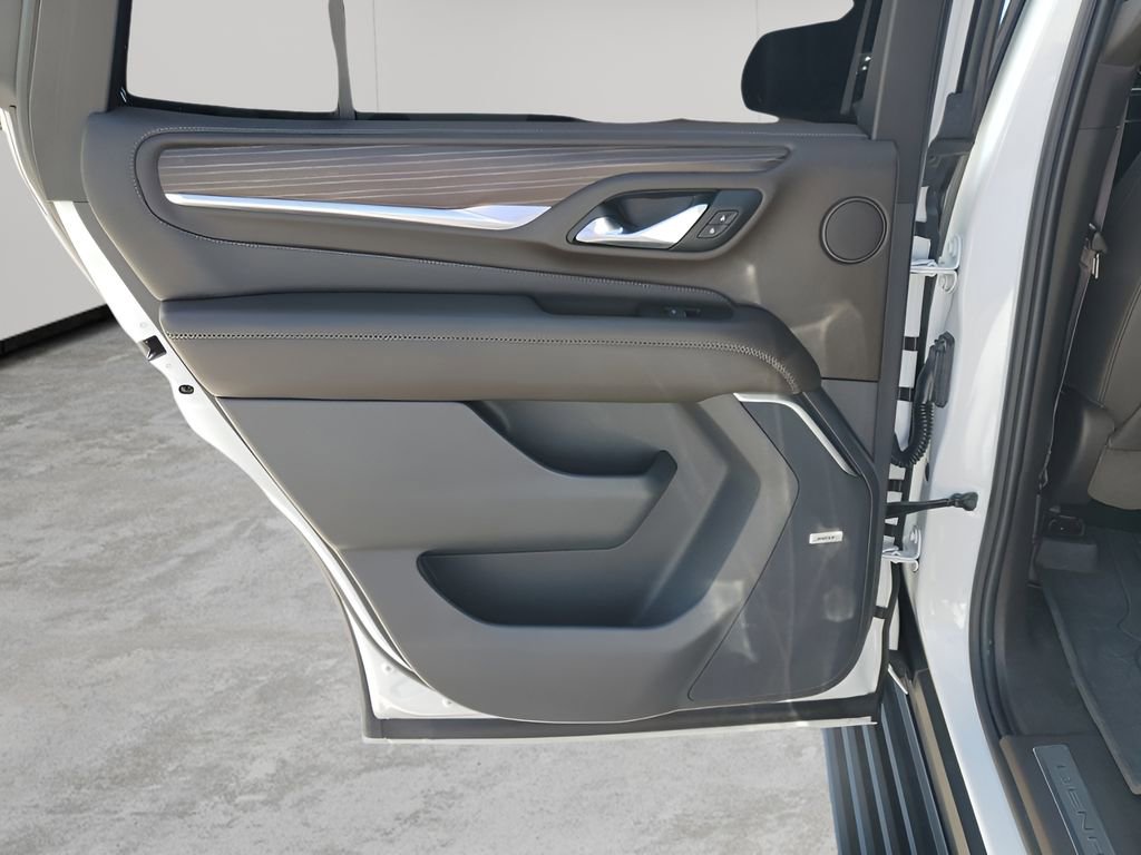 Used 2021 GMC Yukon Denali w/ Denali Ultimate Package image 16