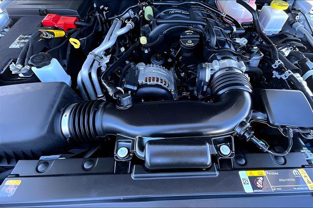 Used 2023 Jeep Gladiator Overland image 7