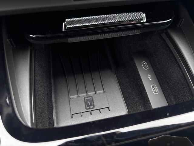 New 2026 Porsche Cayenne Coupe AWD/4WD image 24