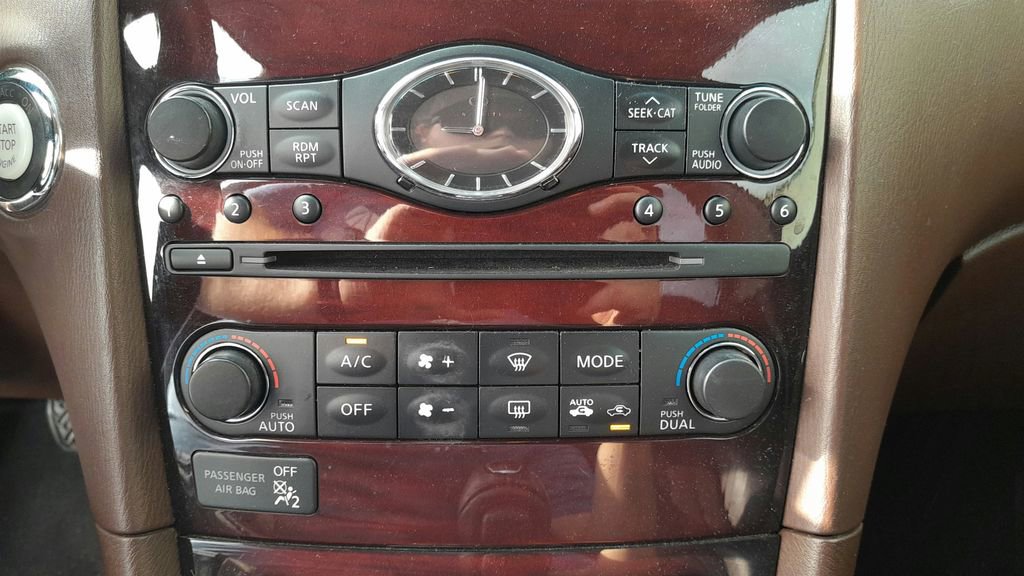 Used 2017 INFINITI QX50 2WD w/ Premium Plus Package image 27