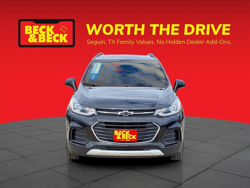 Certified 2021 Chevrolet Trax LT image 2