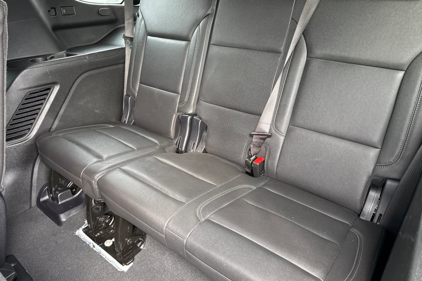 Used 2025 Chevrolet Tahoe Z71 image 19