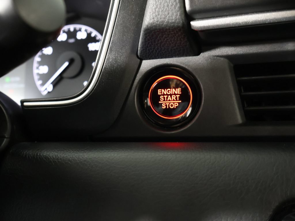 Used 2025 Honda Pilot EX-L image 41