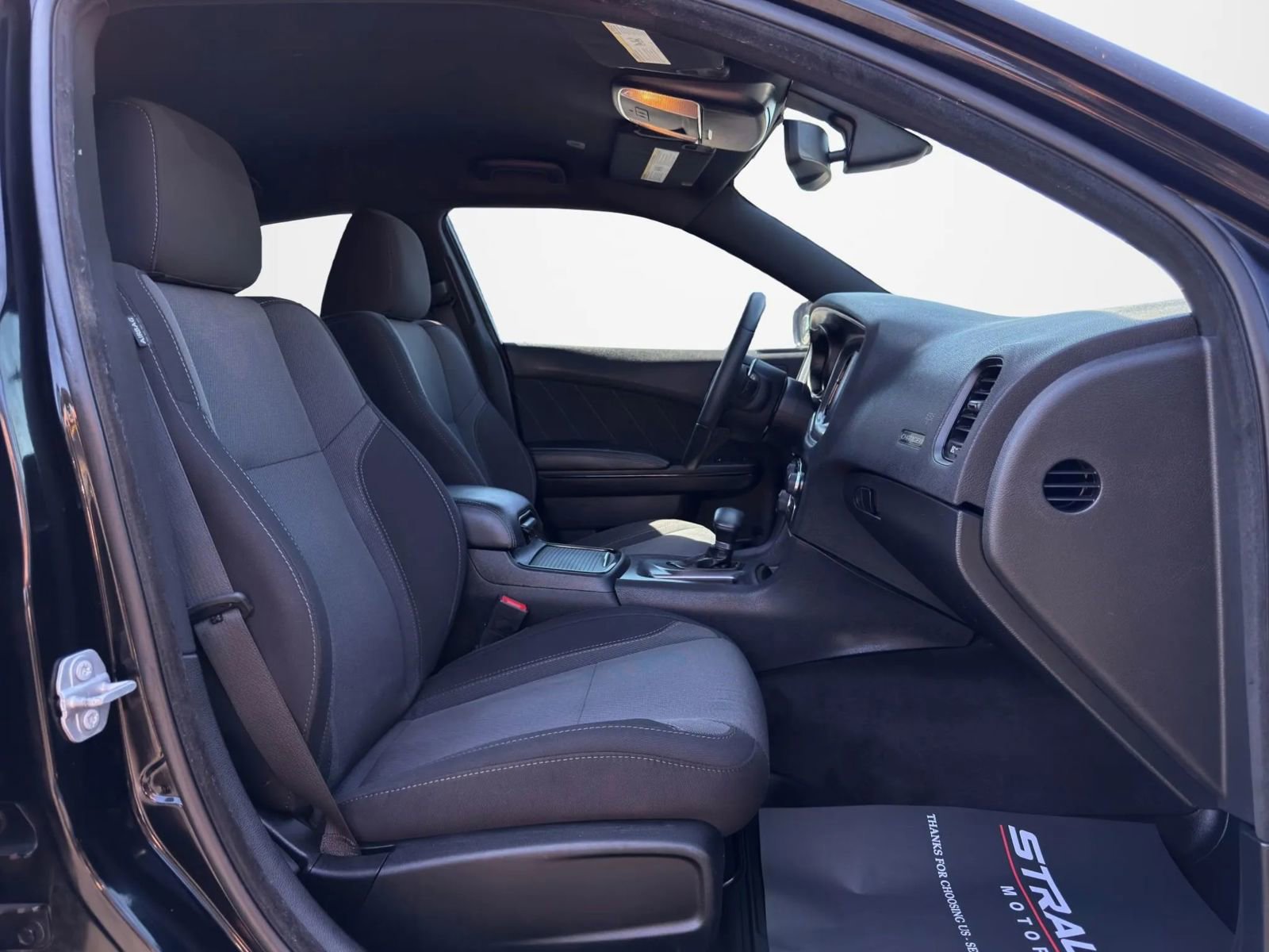 Used 2017 Dodge Charger R/T w/ Blacktop Package image 21