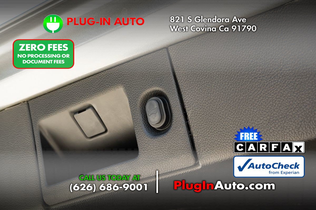 Used 2020 GMC Yukon Denali w/ Denali Premium Package AWD/4WD image 15