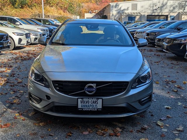 Used 2018 Volvo V60 T5 Dynamic w/ Vision Package image 2