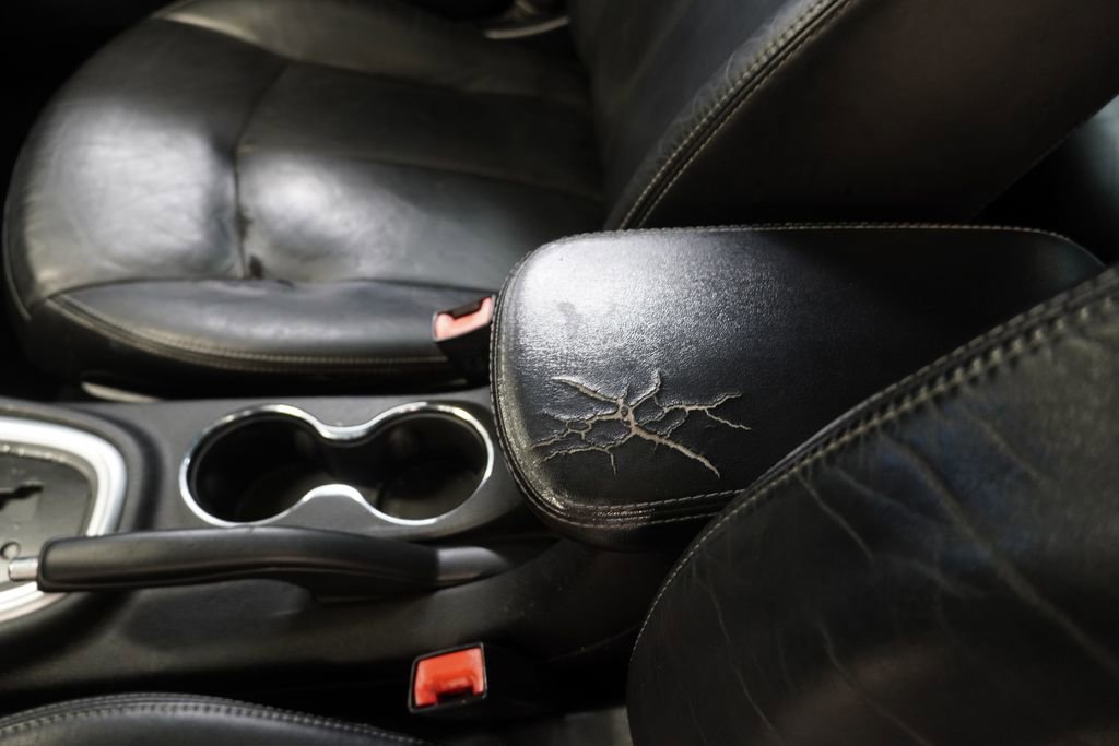 Used 2012 Chrysler 200 Limited w/ Sun/Sound Group image 21