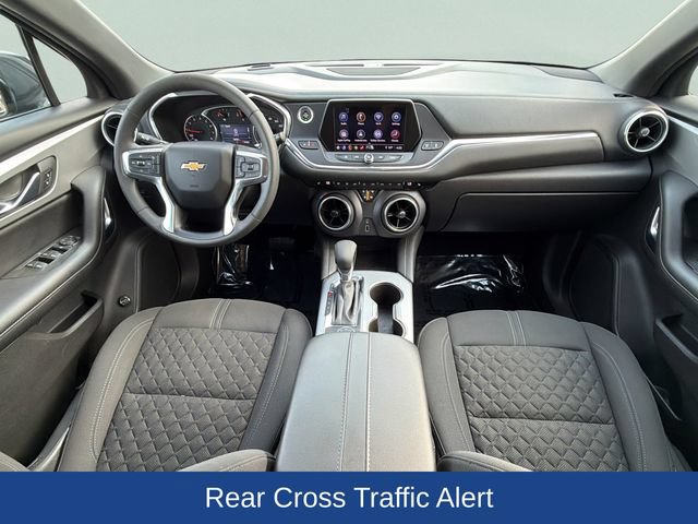 Used 2022 Chevrolet Blazer LT FWD image 27