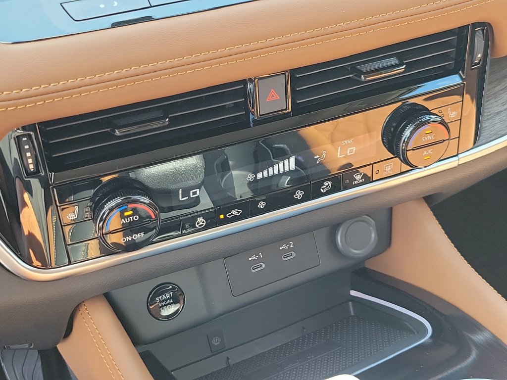 New 2026 Nissan Rogue Platinum AWD/4WD image 26