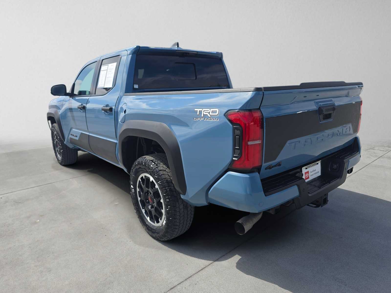 Used 2026 Toyota Tacoma TRD Off-Road w/ TRD Off Road Premium Package AWD/4WD image 5