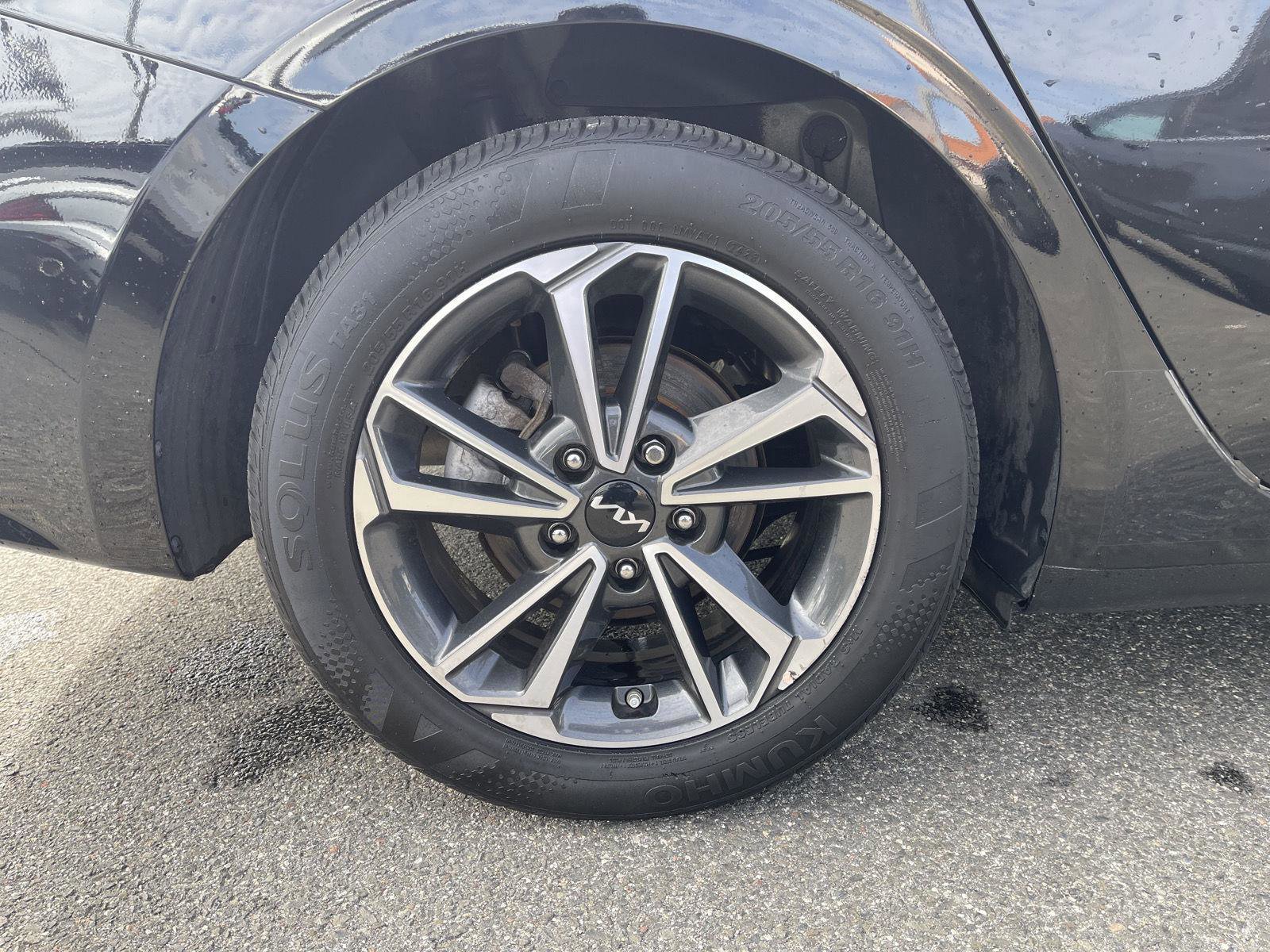 Used 2023 Kia Forte LXS w/ LXS Technology Package image 20