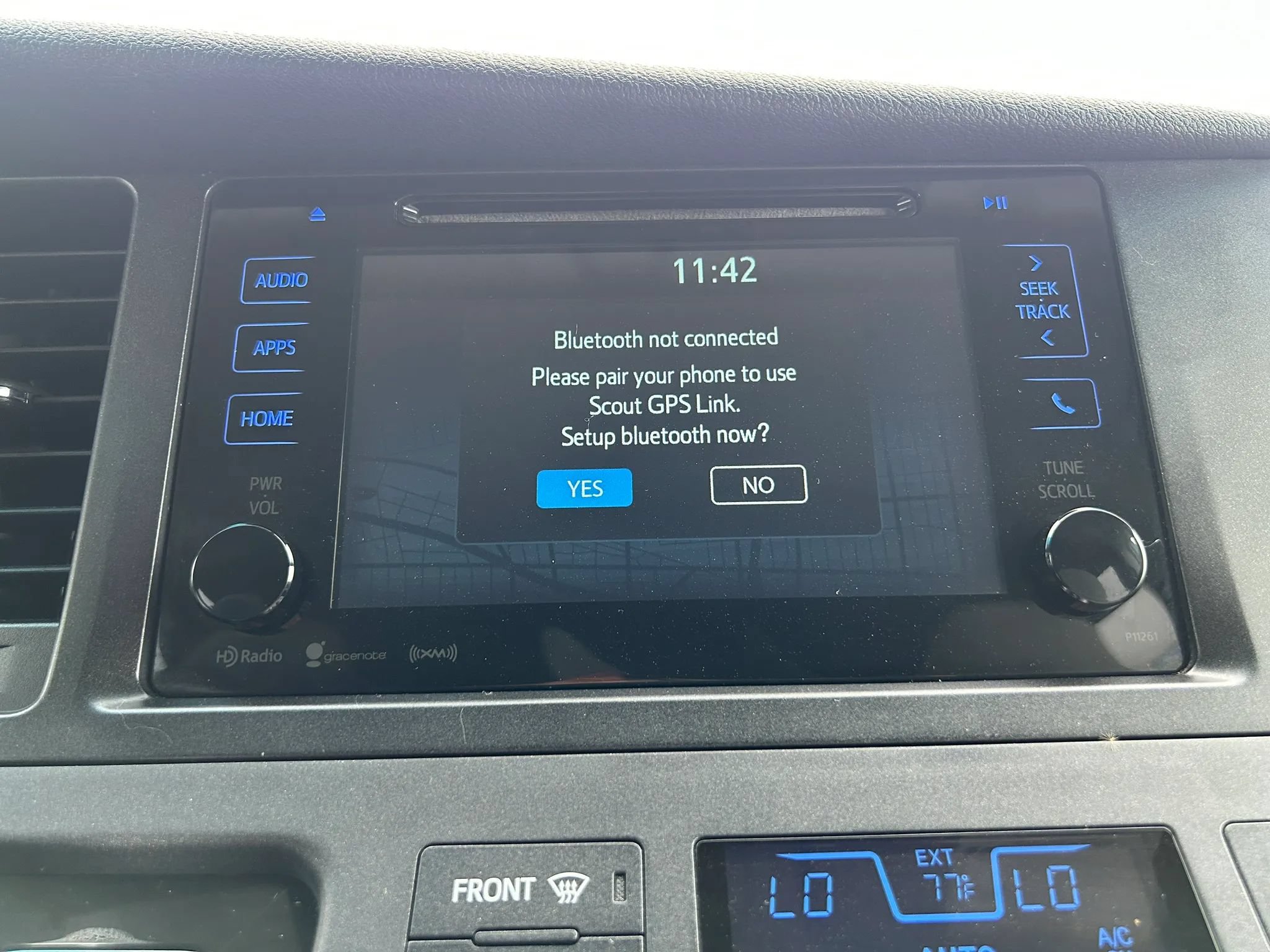 Used 2017 Toyota Sienna LE FWD image 23
