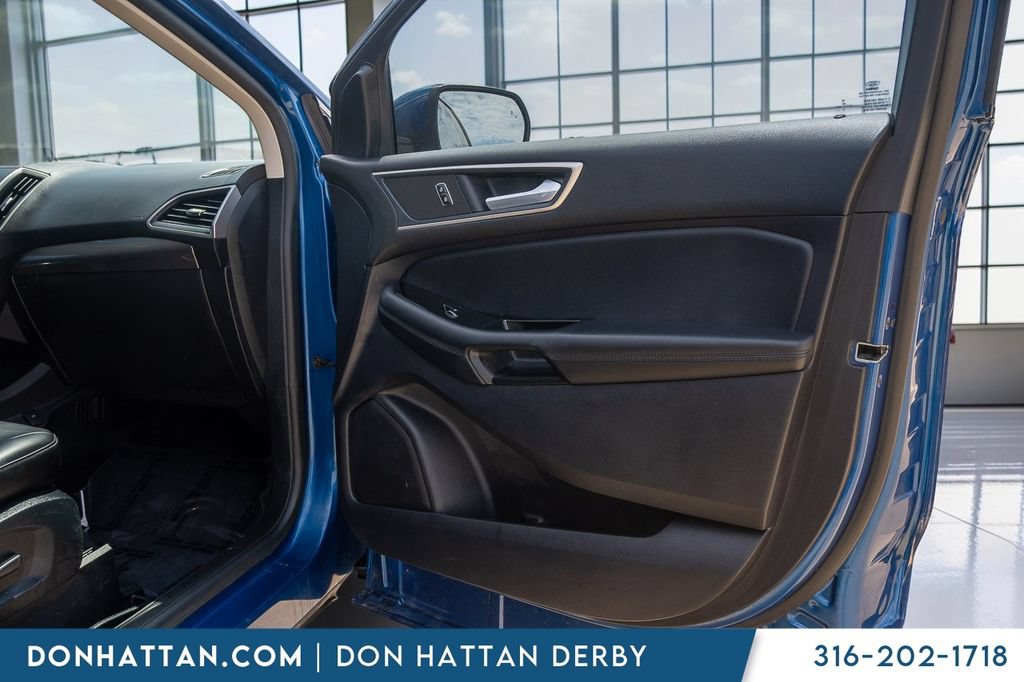 Used 2020 Ford Edge SEL w/ Convenience Package AWD/4WD image 29