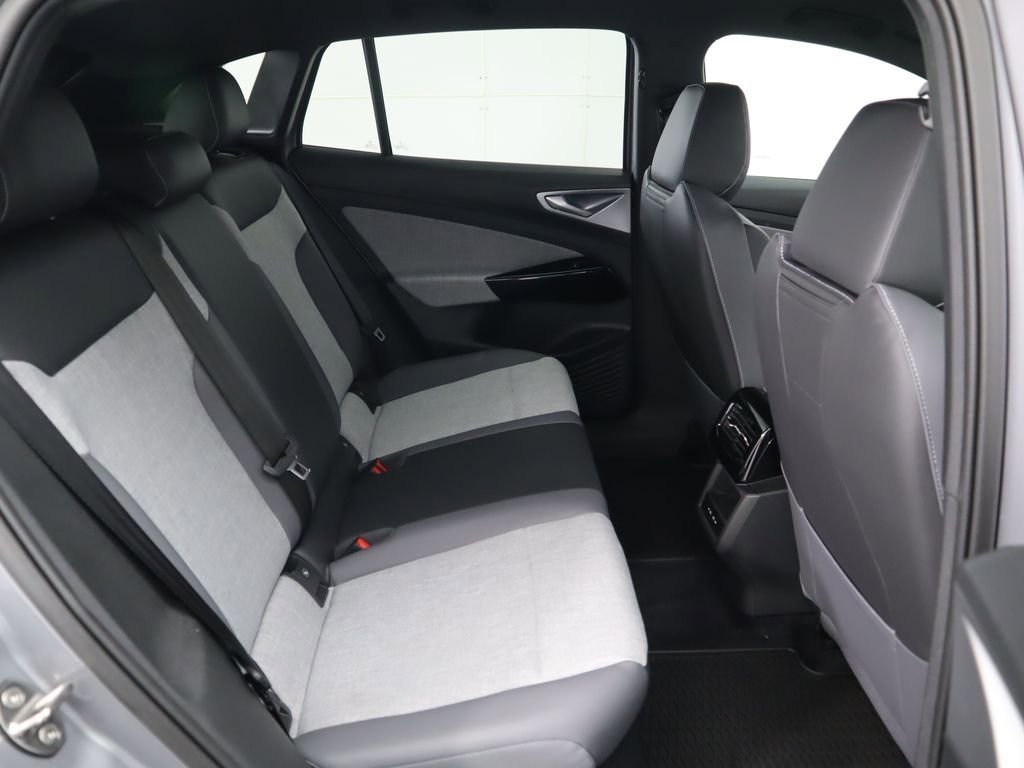 New 2026 Volkswagen ID.4 Pro image 23