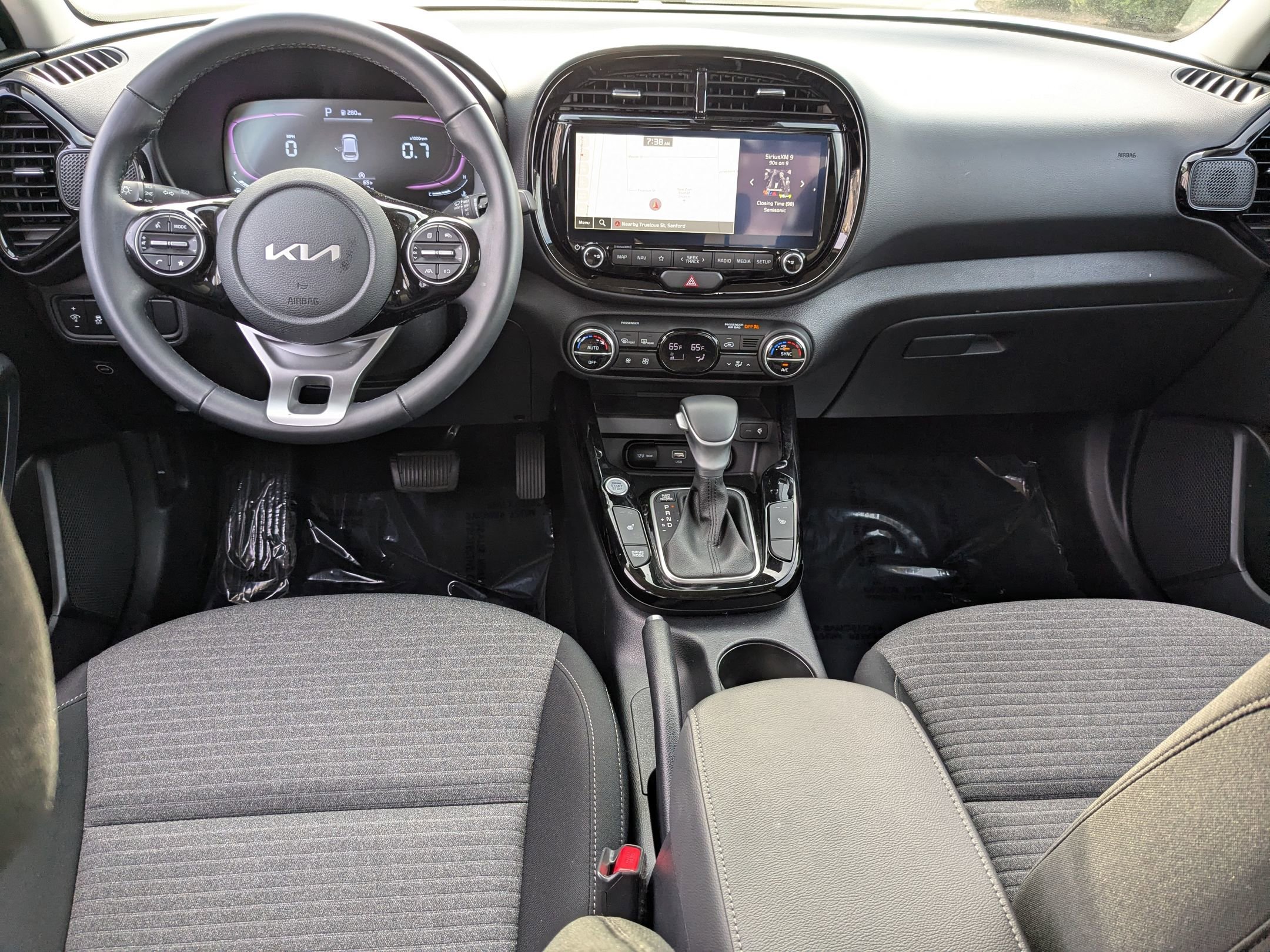 Used 2024 Kia Soul EX FWD image 29