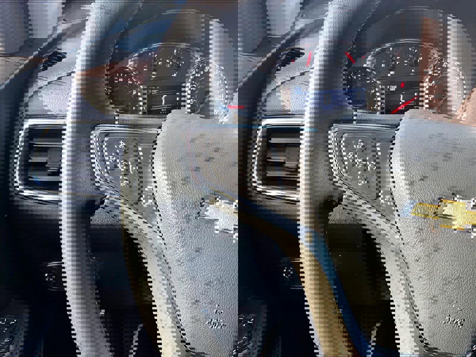 Used 2024 Chevrolet Equinox LT image 23