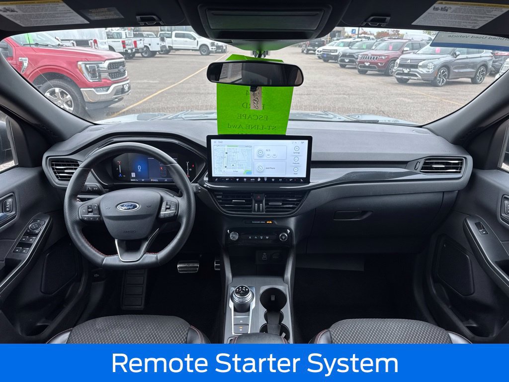 Used 2024 Ford Escape ST-Line w/ Tech Pack #1 AWD/4WD image 11