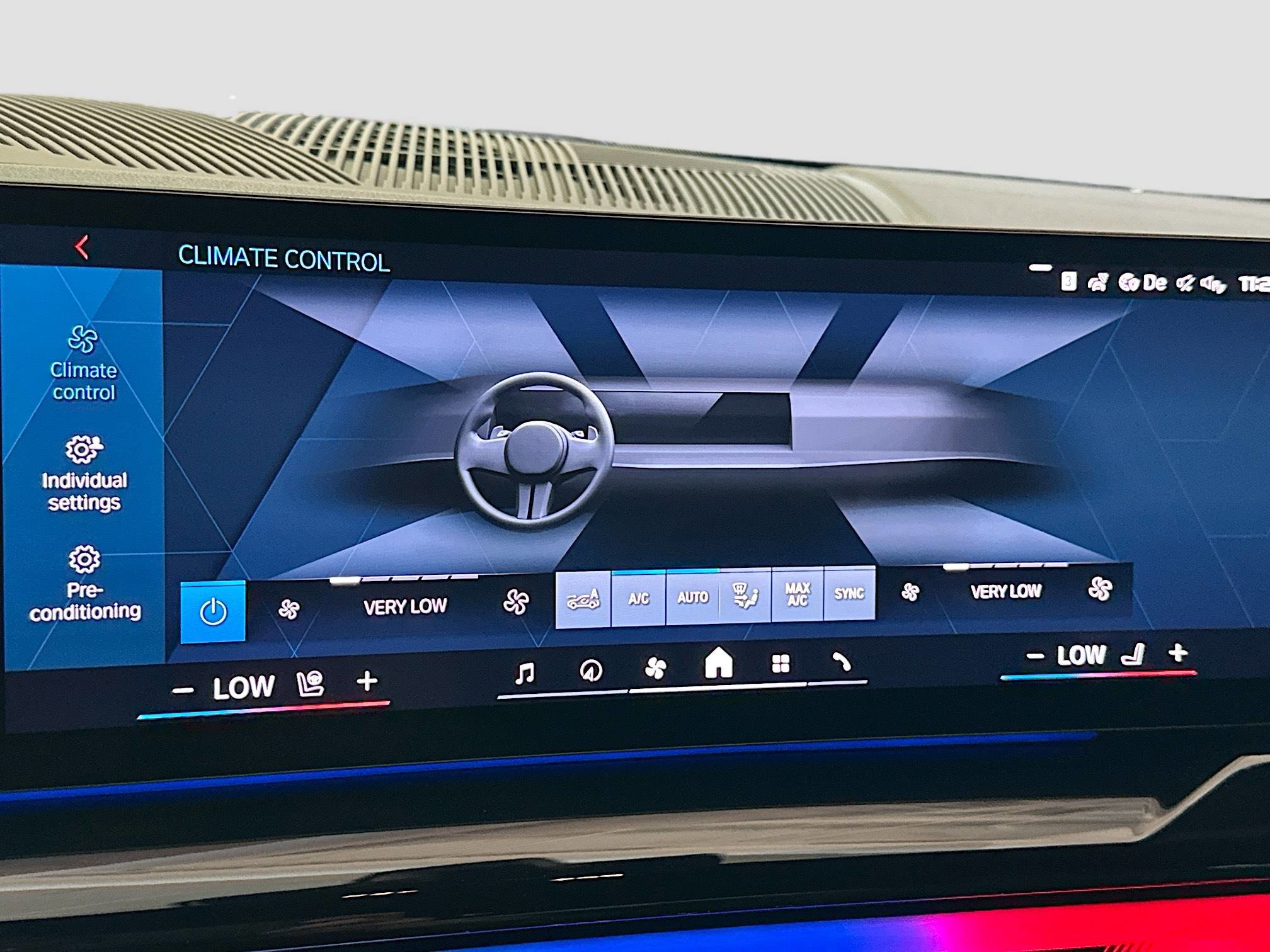 New 2026 BMW M5 image 12