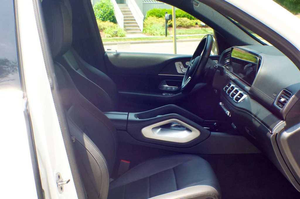 Used 2023 Mercedes-Benz GLS 450 4MATIC image 44