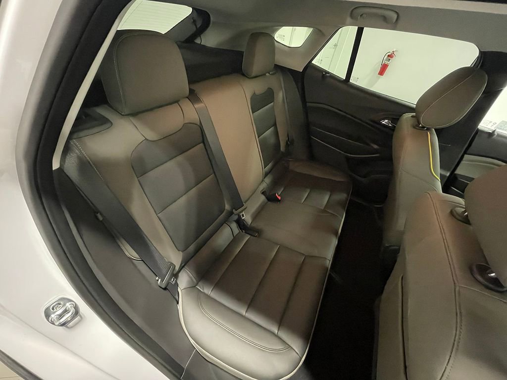 Used 2025 Chevrolet Trax ACTIV image 26