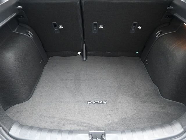 New 2025 Nissan Kicks Play S image 14