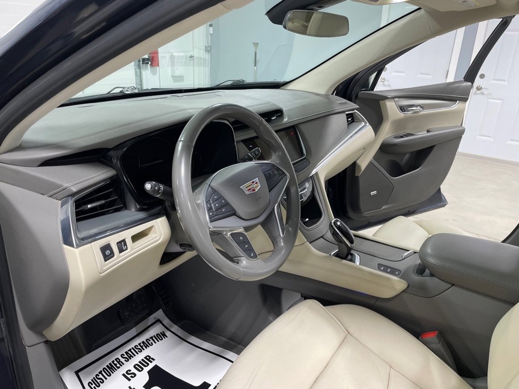 Used 2019 Cadillac XT5 Luxury image 9