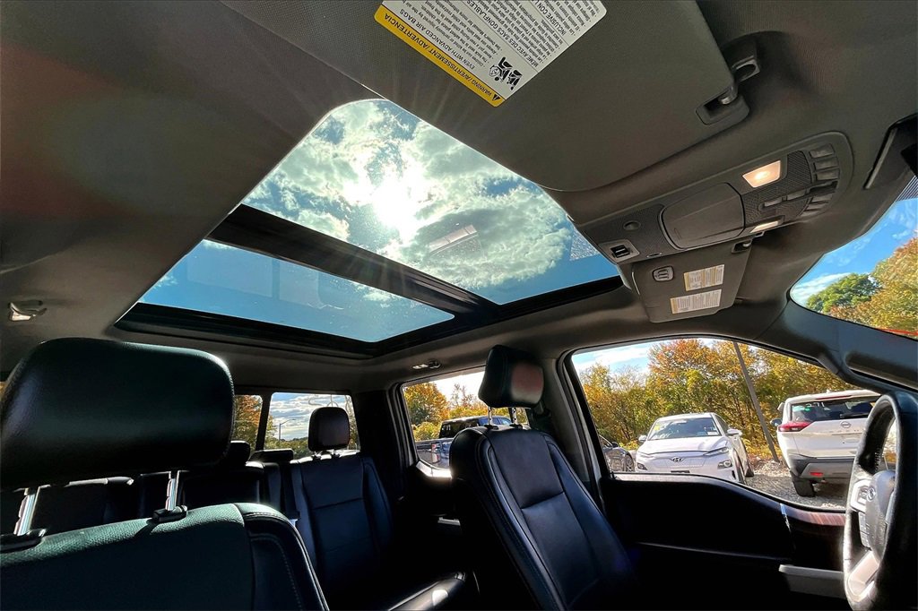 Used 2016 Ford F150 Lariat w/ Equipment Group 502A Luxury image 20