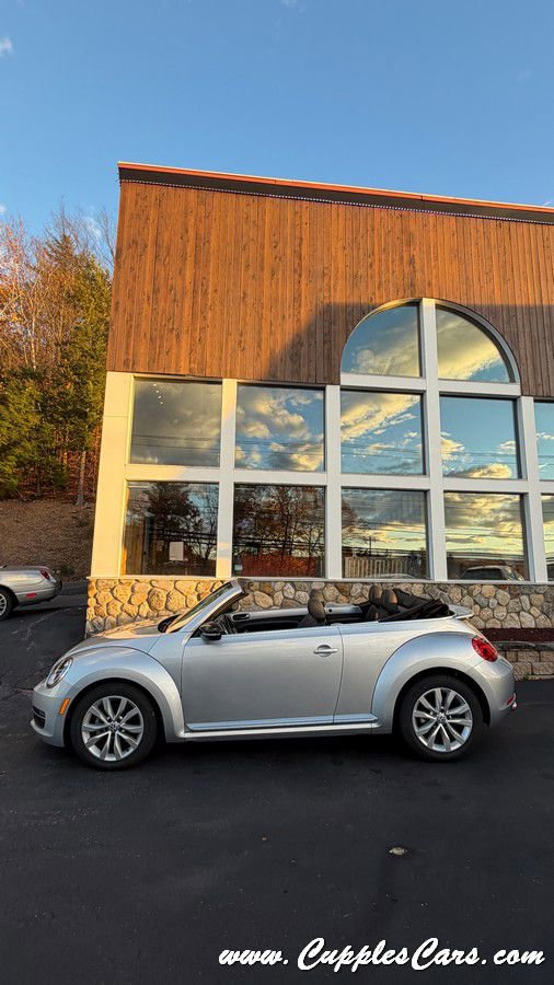 Used 2015 Volkswagen Beetle TDI image 33