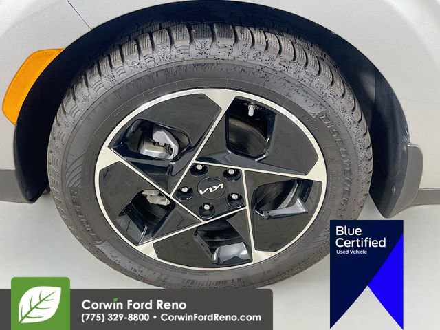 Used 2023 Kia Soul EX image 32