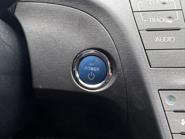 Used 2014 Toyota Prius Three image 27