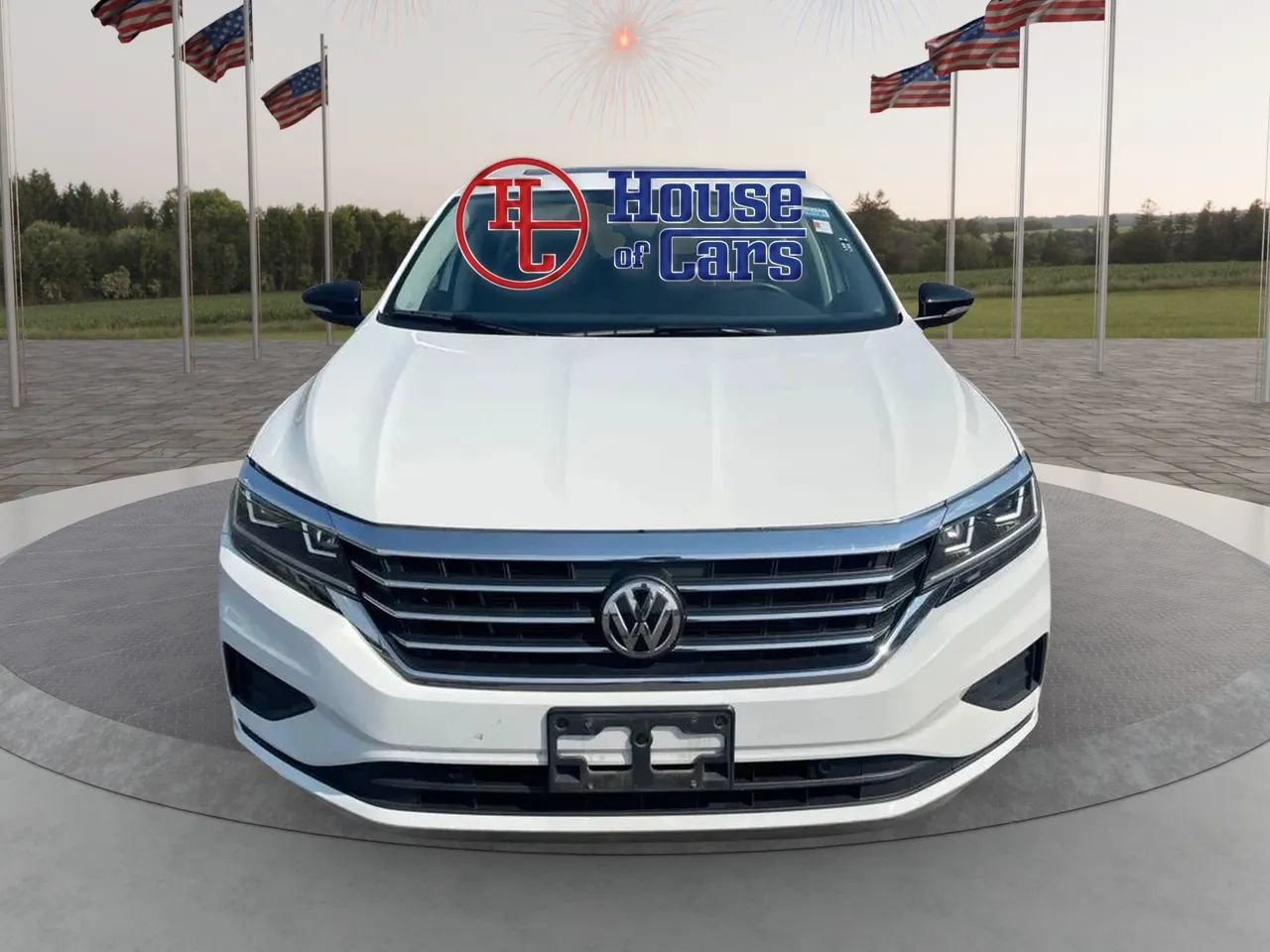Used 2022 Volkswagen Passat 2.0T FWD image 2